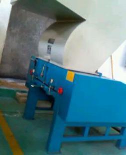 塑料破碎機價格,7.5kw電機塑料粉碎機熱賣_機械及行業設備_世界工廠網